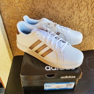 New! Adidas Women's Grand Court Shoes